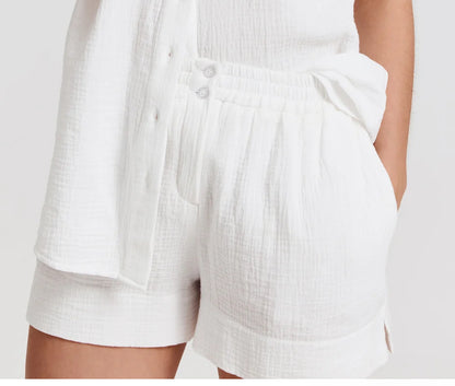 FINAL SALE The Barry Short in White