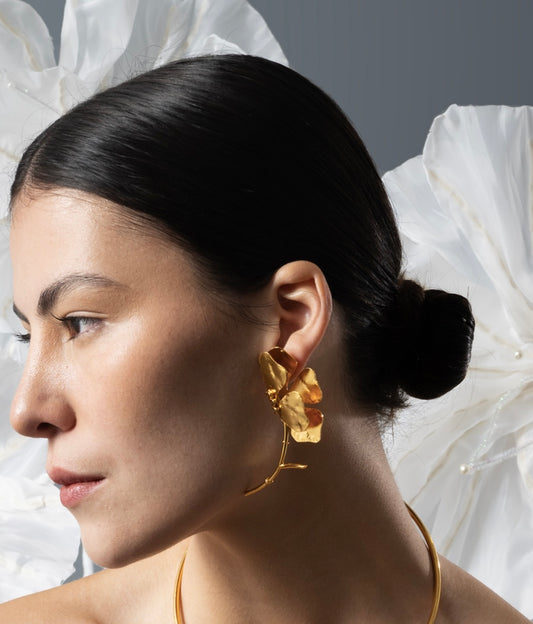 Asymetrical Aurora Earring in Gold