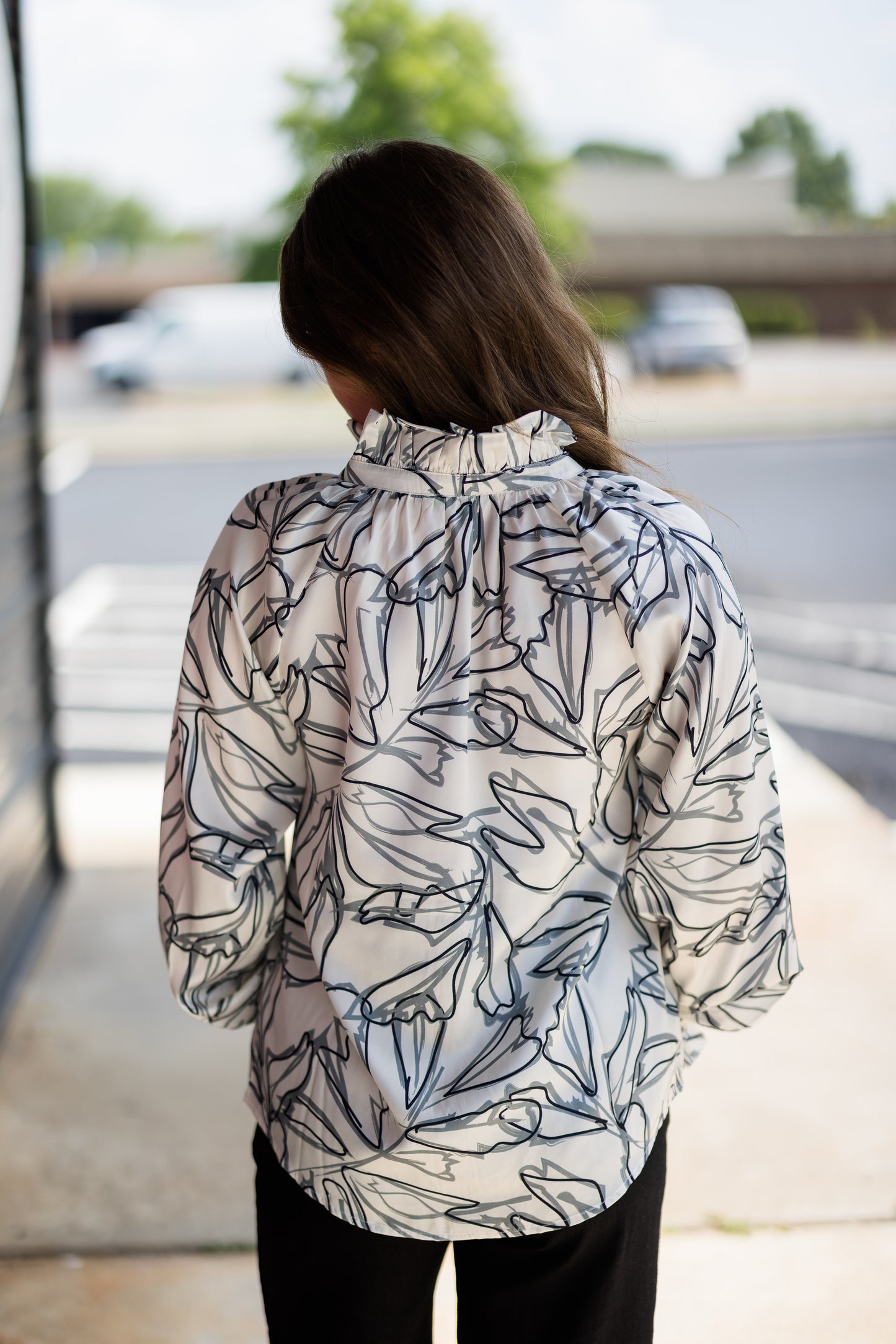 Gathers Neck Blouse in Black Leaves