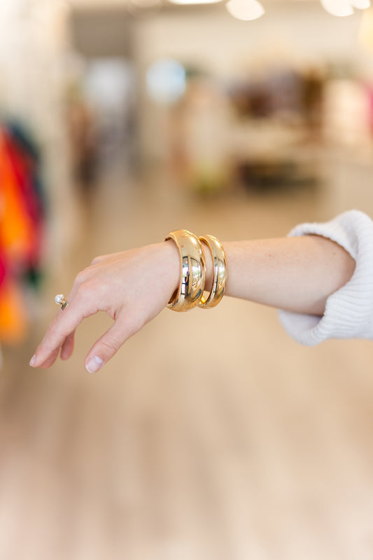 Rounded Gold Bangle