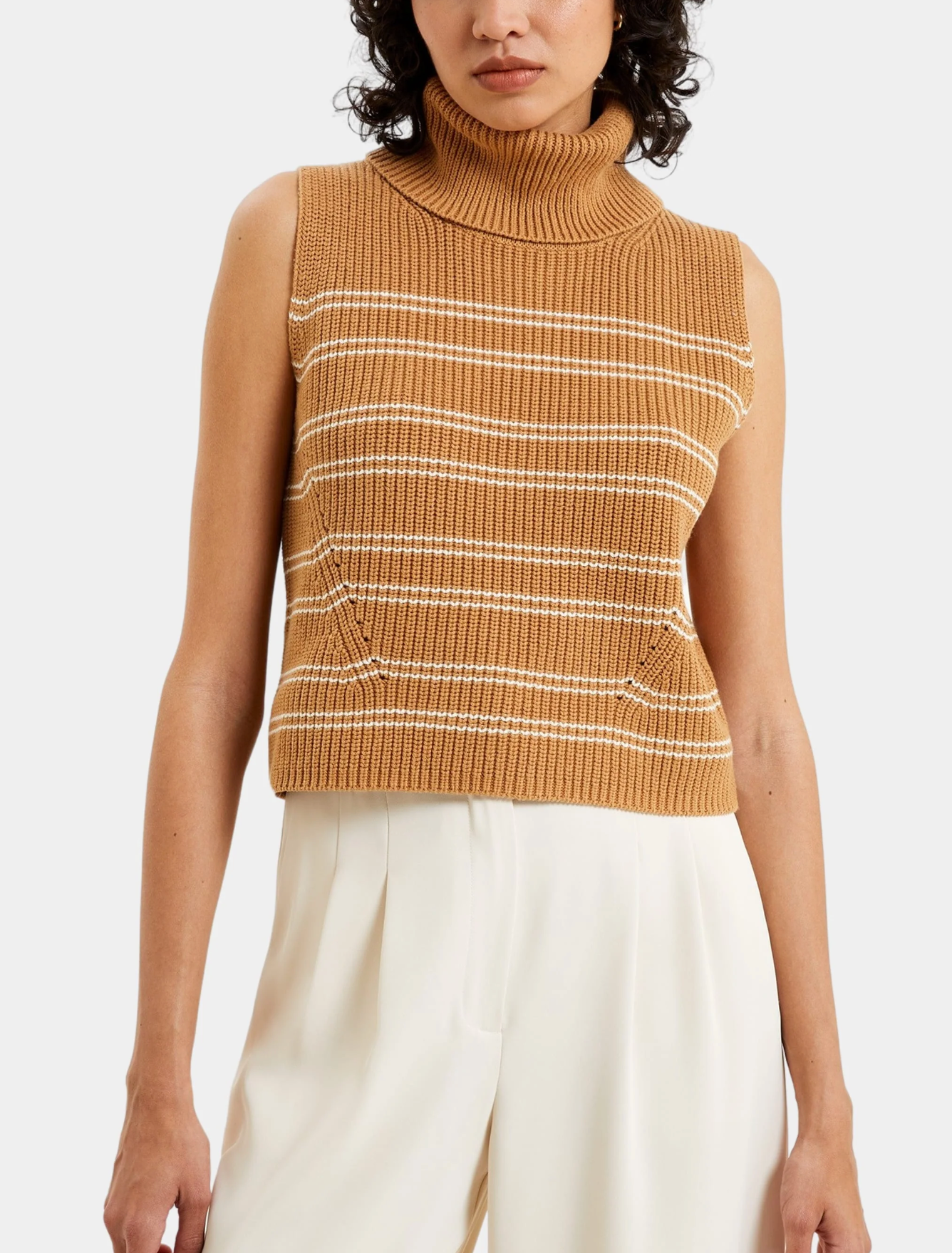 Mozart Sleeveless Jumper in Camel/Cream