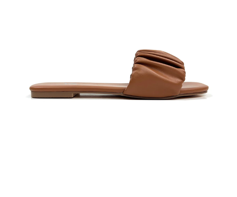 Naomi Sandal in Whiskey