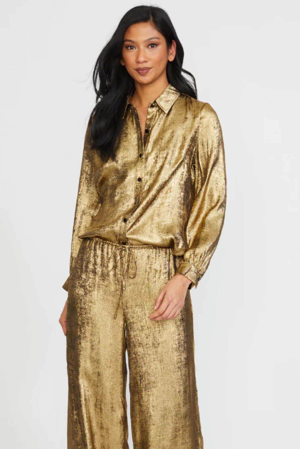 Sarah Relaxed Fit Button Down in Gold