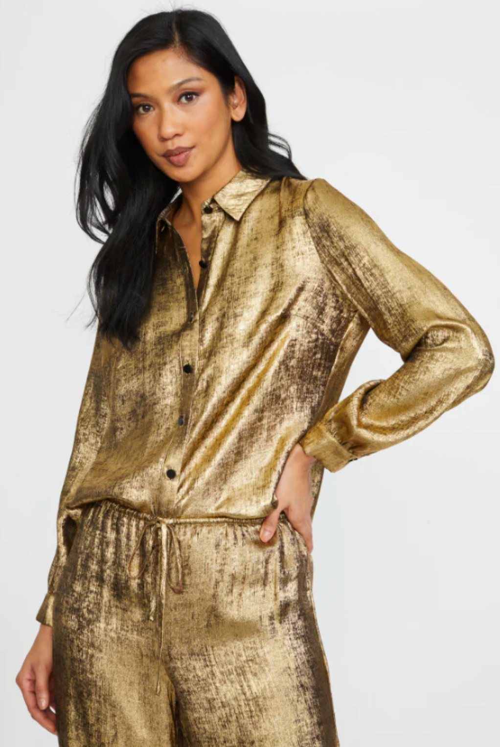 Sarah Relaxed Fit Button Down in Gold