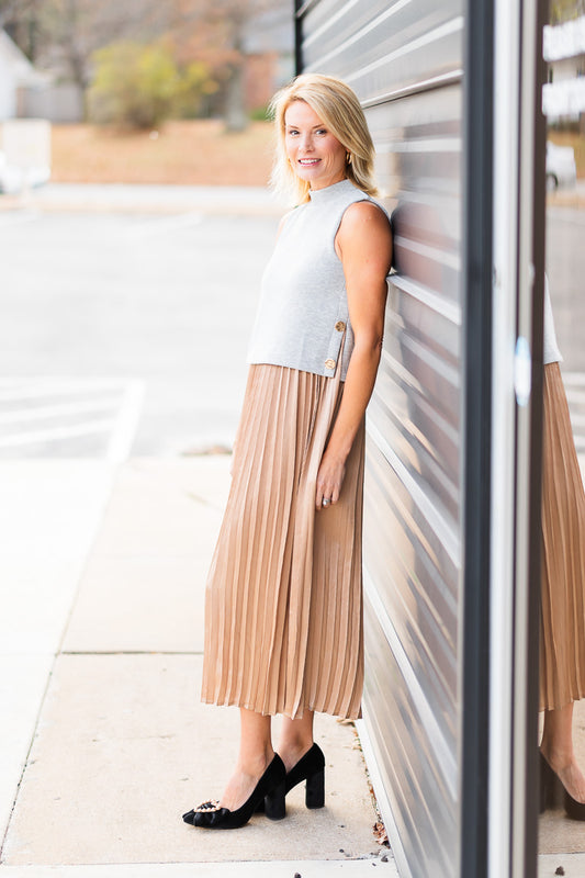 Presley Pleated Skirt Dress in Gold