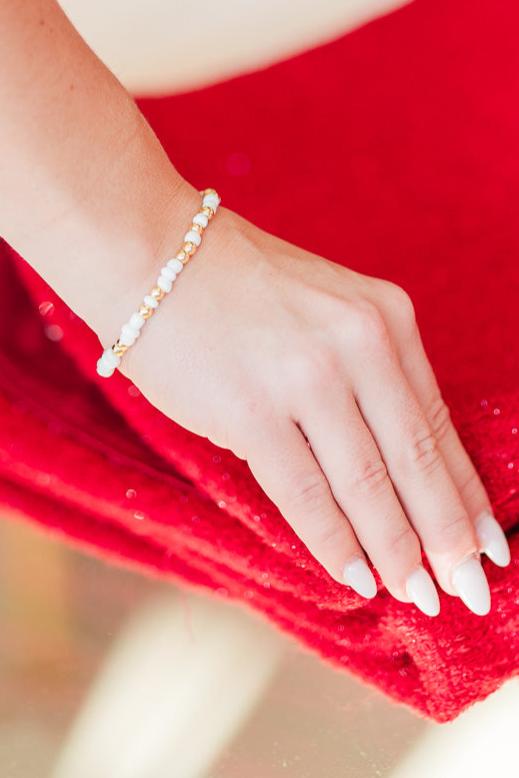 White & Gold Beaded Bracelet