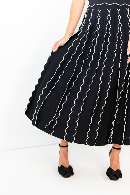 Kari Pleated Knit Skirt in Black