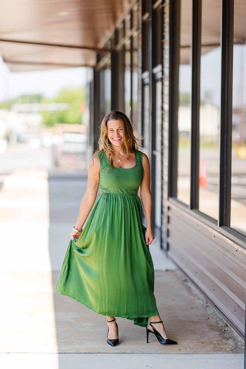 Blythe Dress in Evergreen