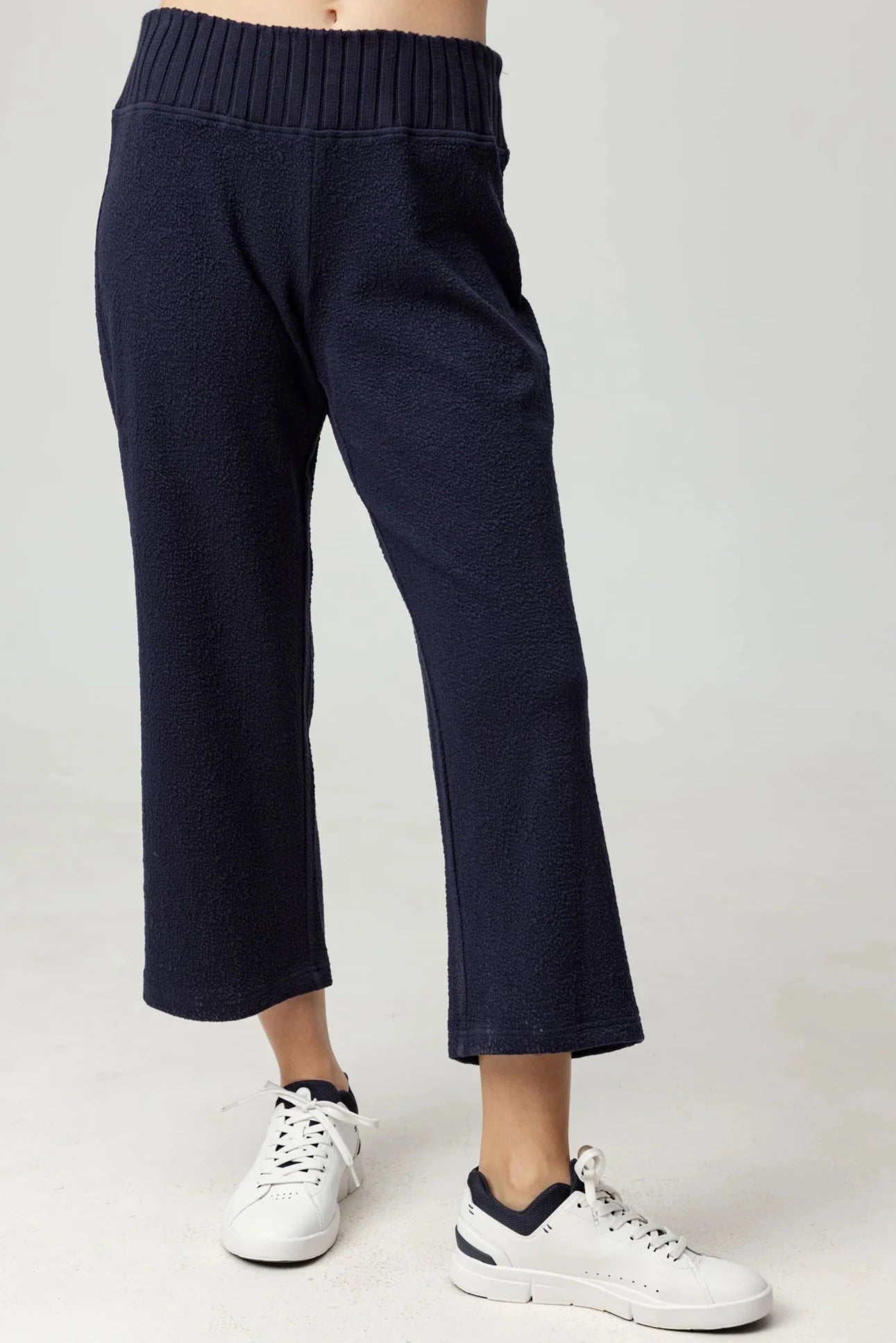 Thalia Pants in Navy